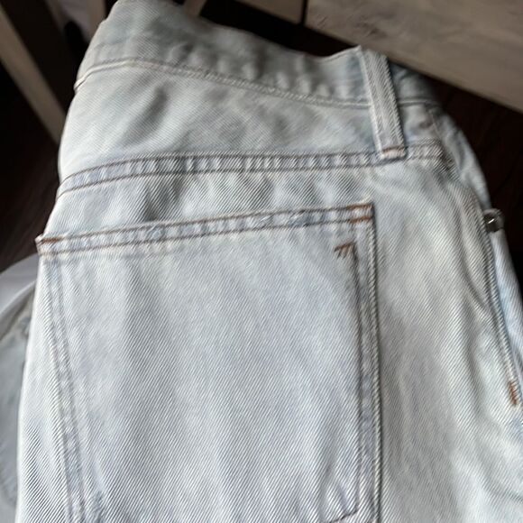 Madewell 3” Relaxed Denim Shorts Light Wash, Raw hem, high rise 100% cotton NWT - Picture 6 of 6